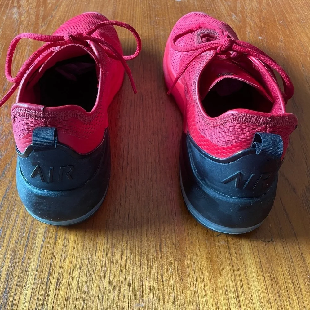 Nike Air Max Motion 2 University Red‎ size 13
